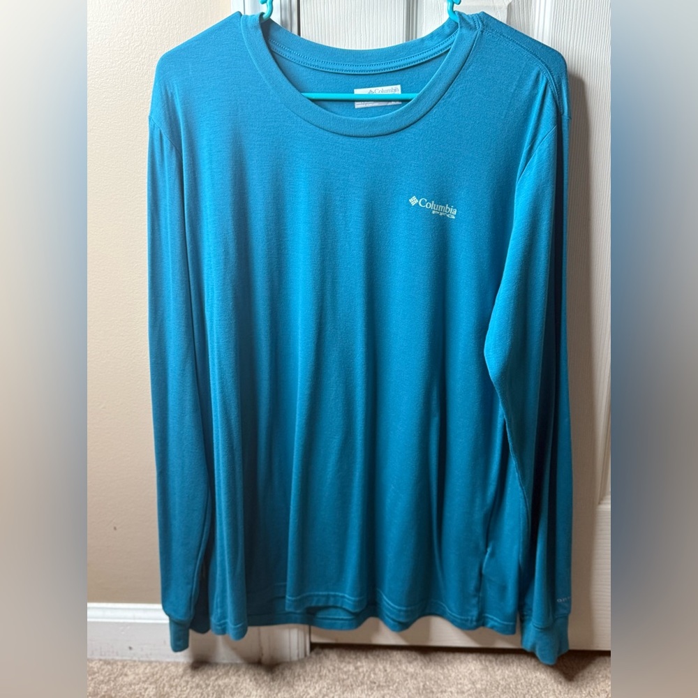 Columbia Blue Long Sleeve Performance Tee
